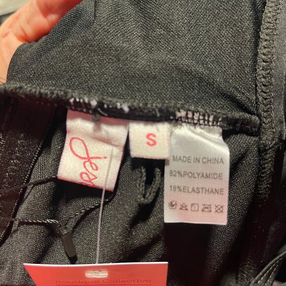 Jess Lea Black Off The Shoulder Lace-Up Swimsuit Size Small New With Tags - Picture 5 of 10